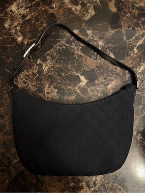 Authentic Vintage Gucci GG Monogram Black Pochette Hobo Bag 32160 - Like New